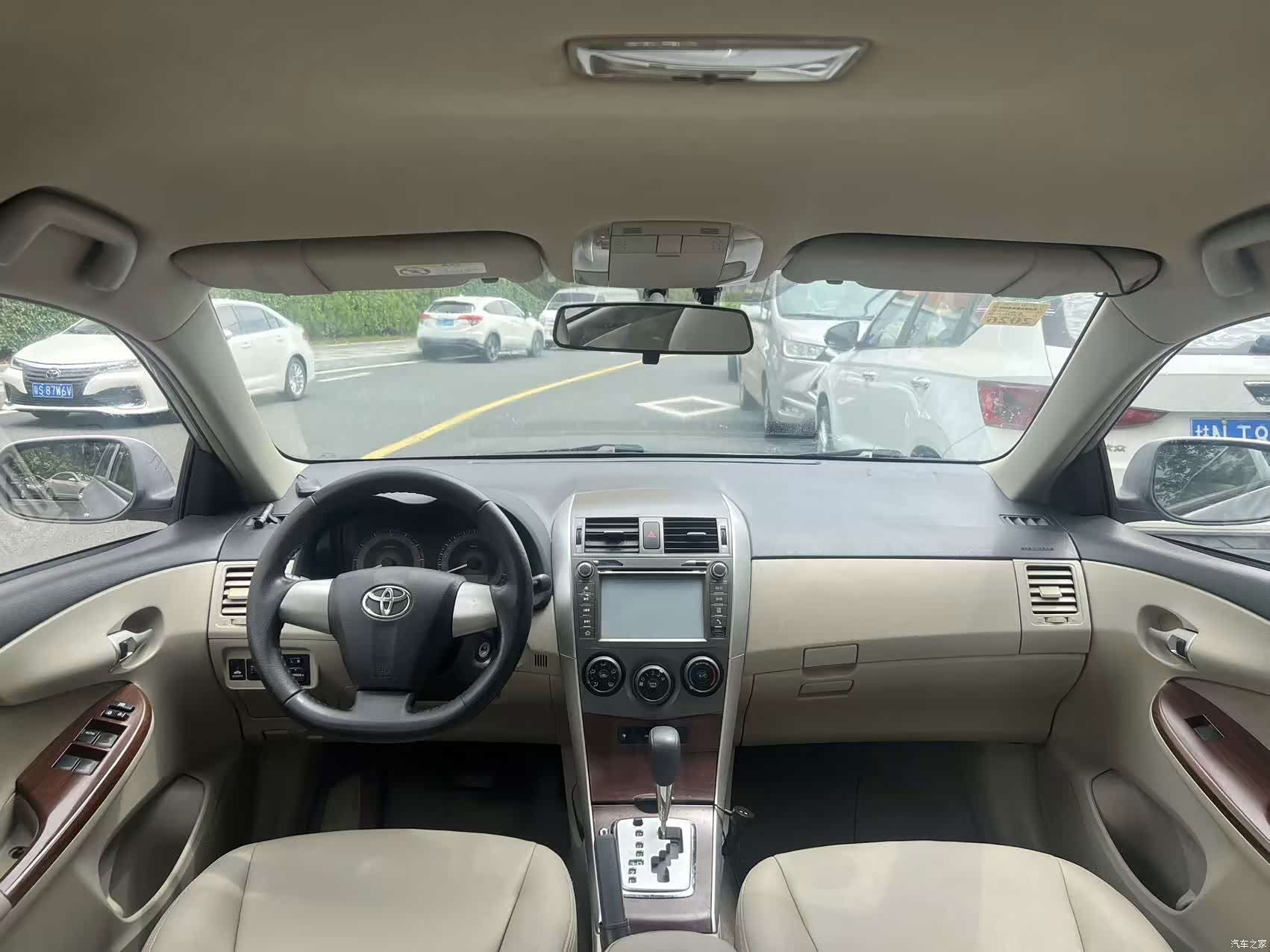 Toyota Corolla, 2012 12