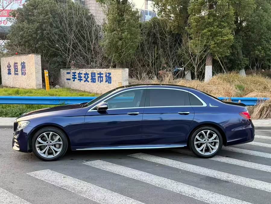 Mercedes-Benz E-Class 2020, фото 3