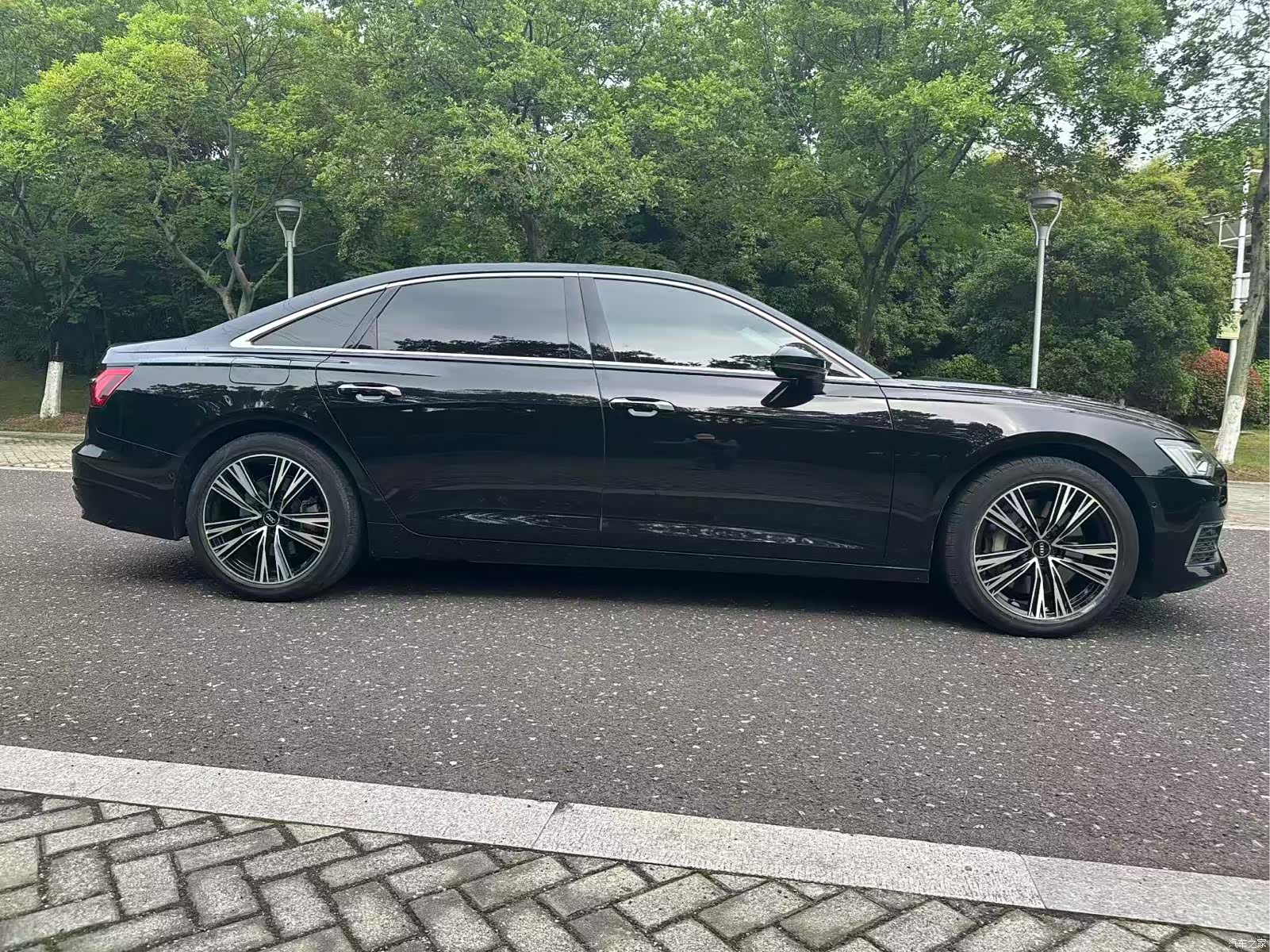 Audi A6L, 2022 4