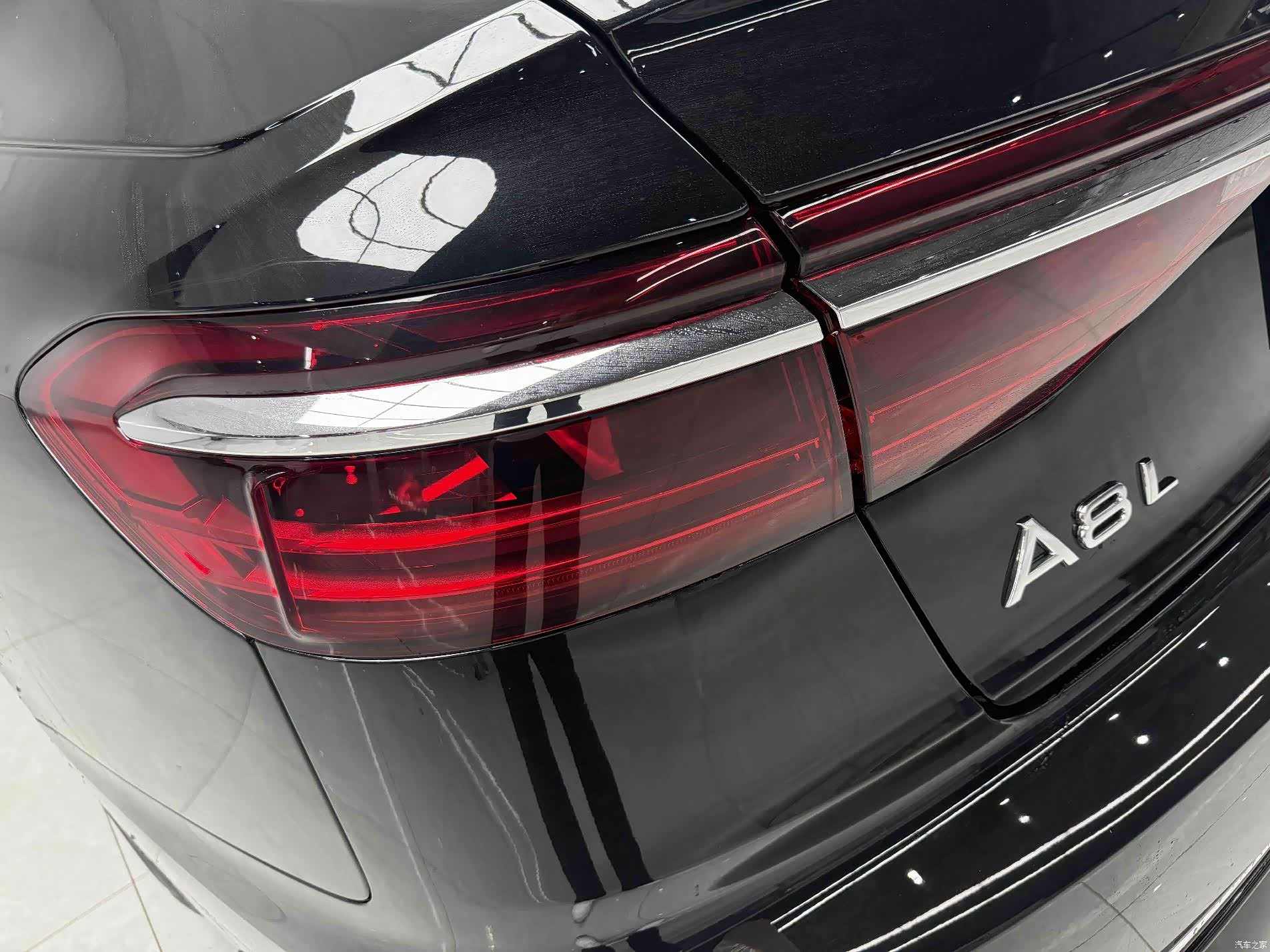 Audi A8L, 2023 14