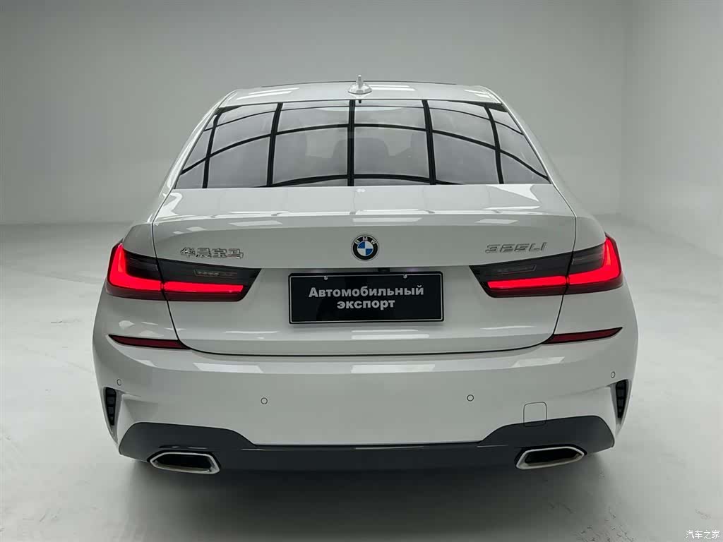 BMW 3 Series, 2022 все фото