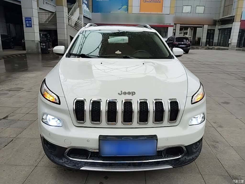 Jeep Cherokee, 2016 3