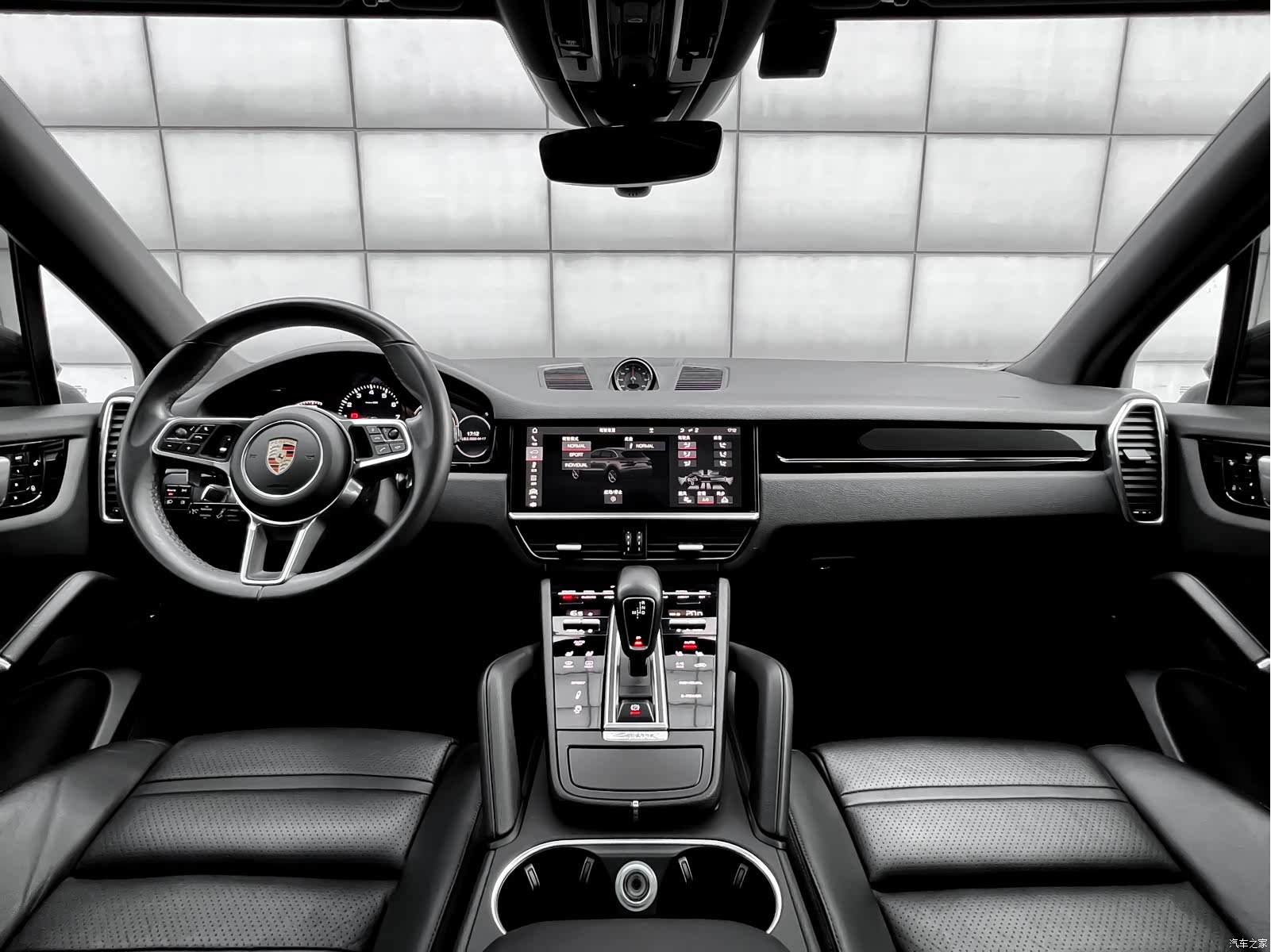 Porsche Cayenne, 2018 21