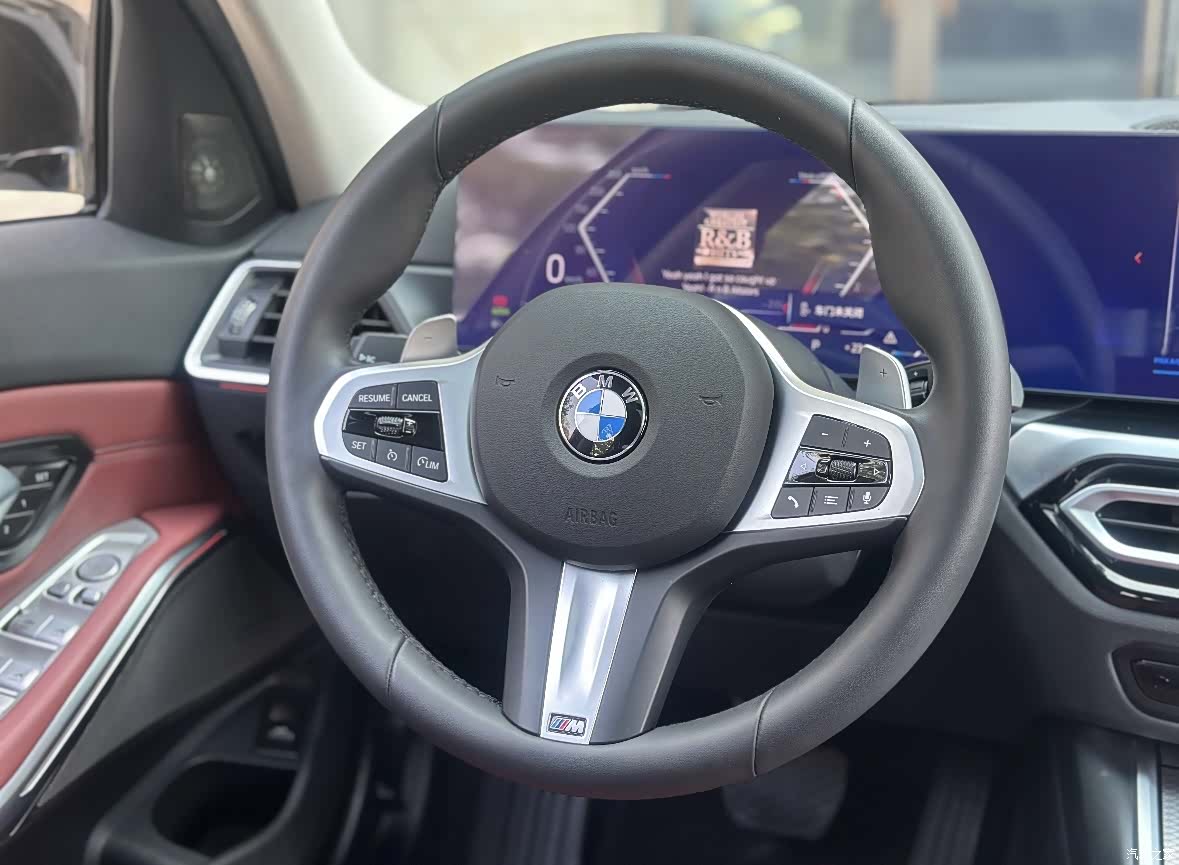 BMW 3 Series, 2024 7