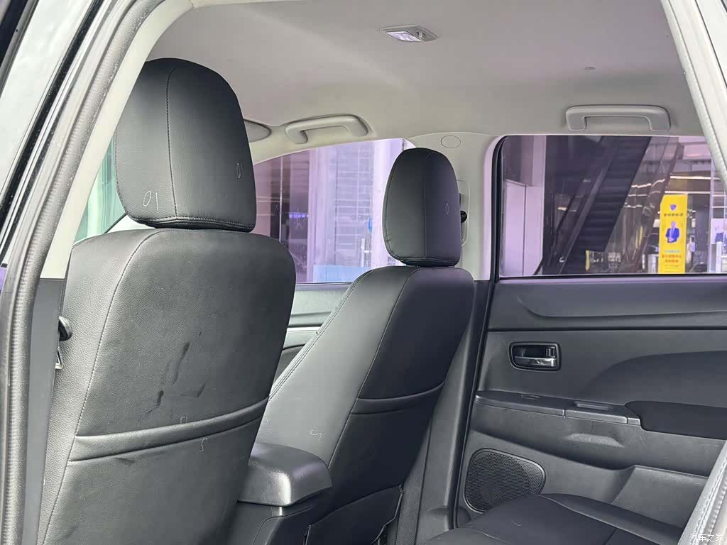Mitsubishi ASX, 2016 11