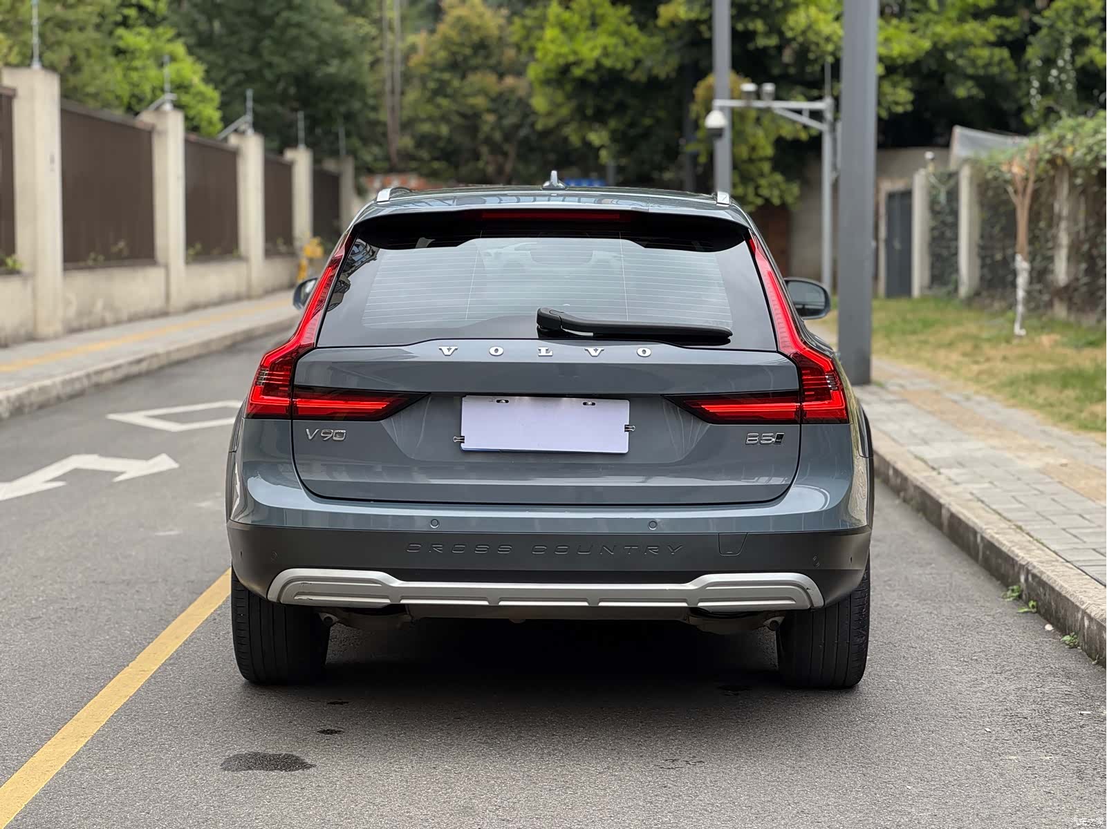 Volvo V90, 2023 8