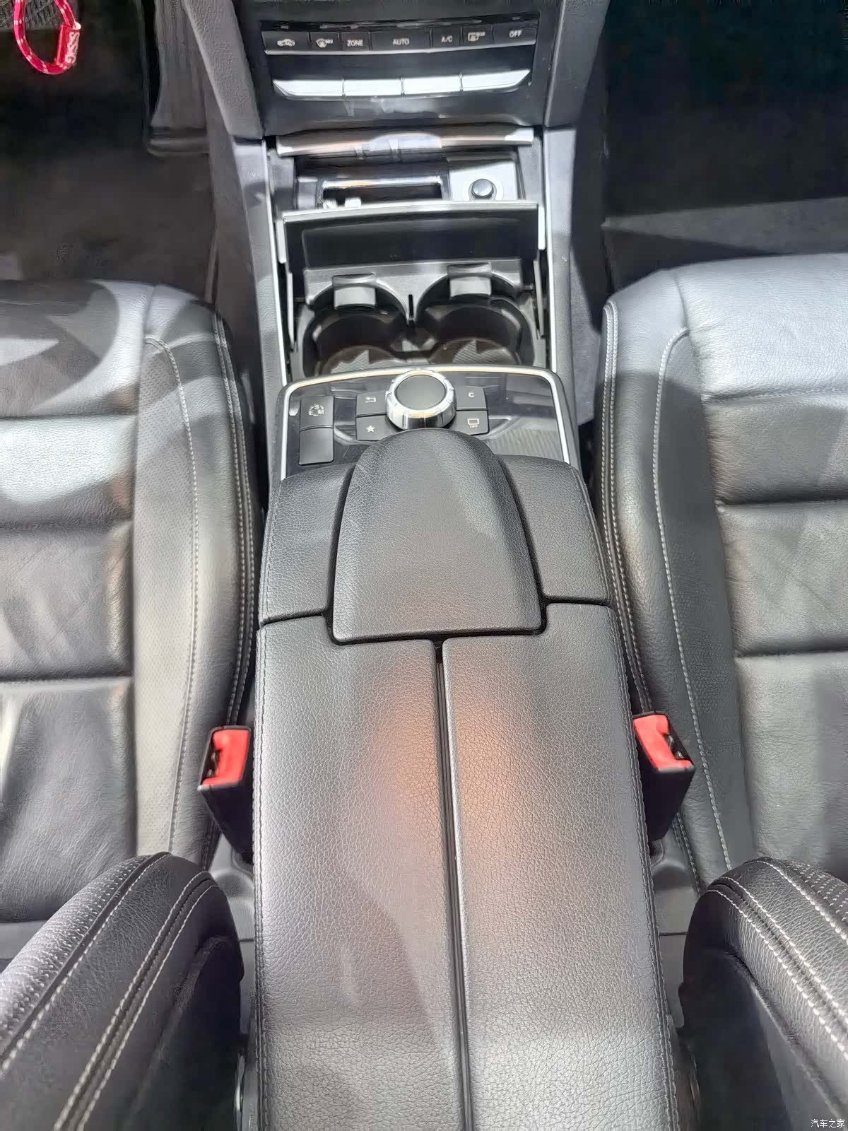 Mercedes-Benz E-Class, 2016 11