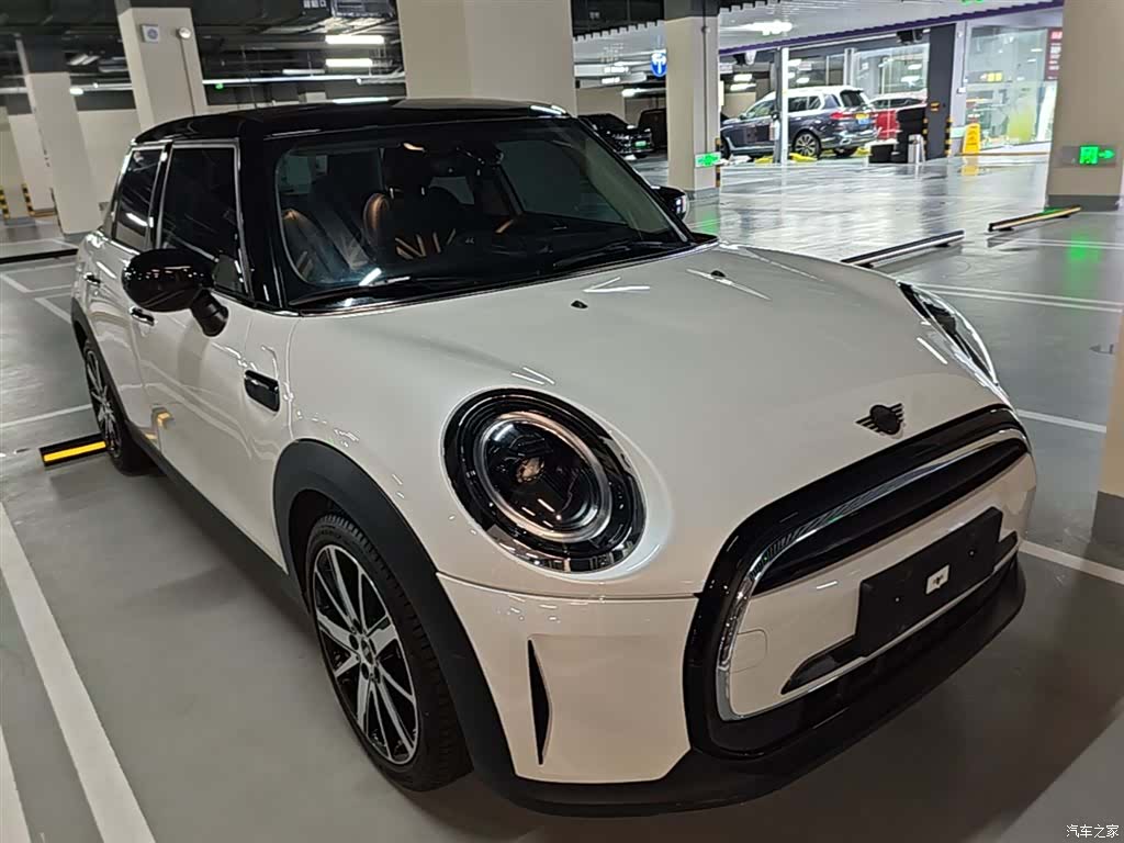 Mini Cooper, 2023 4