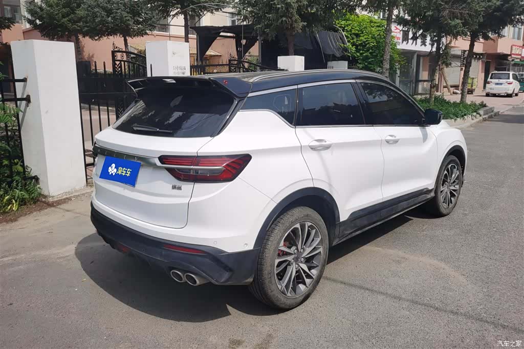 Geely Coolray, 2020 3