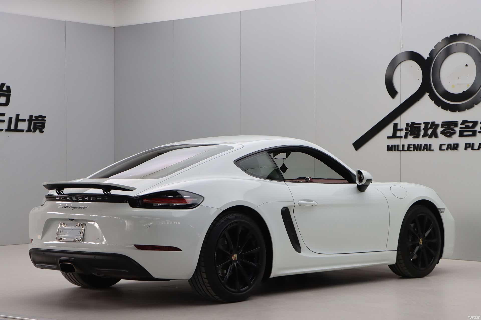 Porsche Cayman, 2017 6