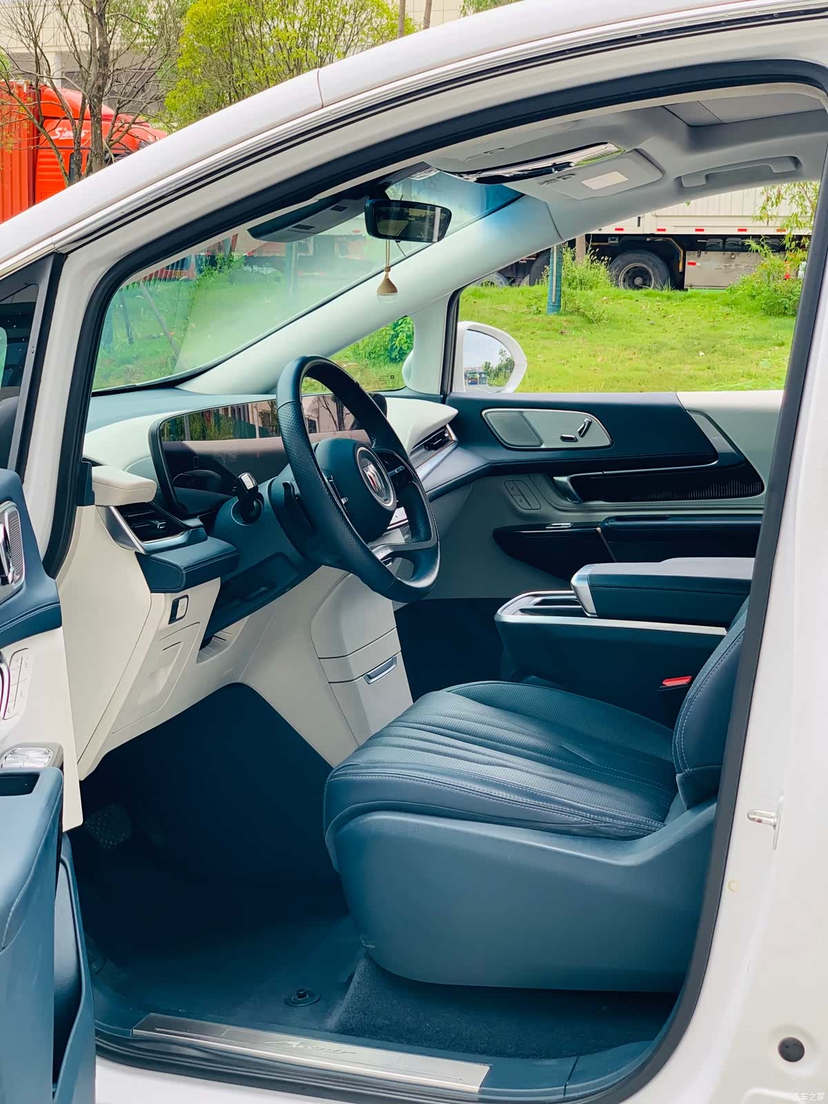 Buick Century, 2023 10