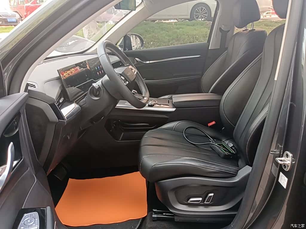 Roewe RX5, 2022 15