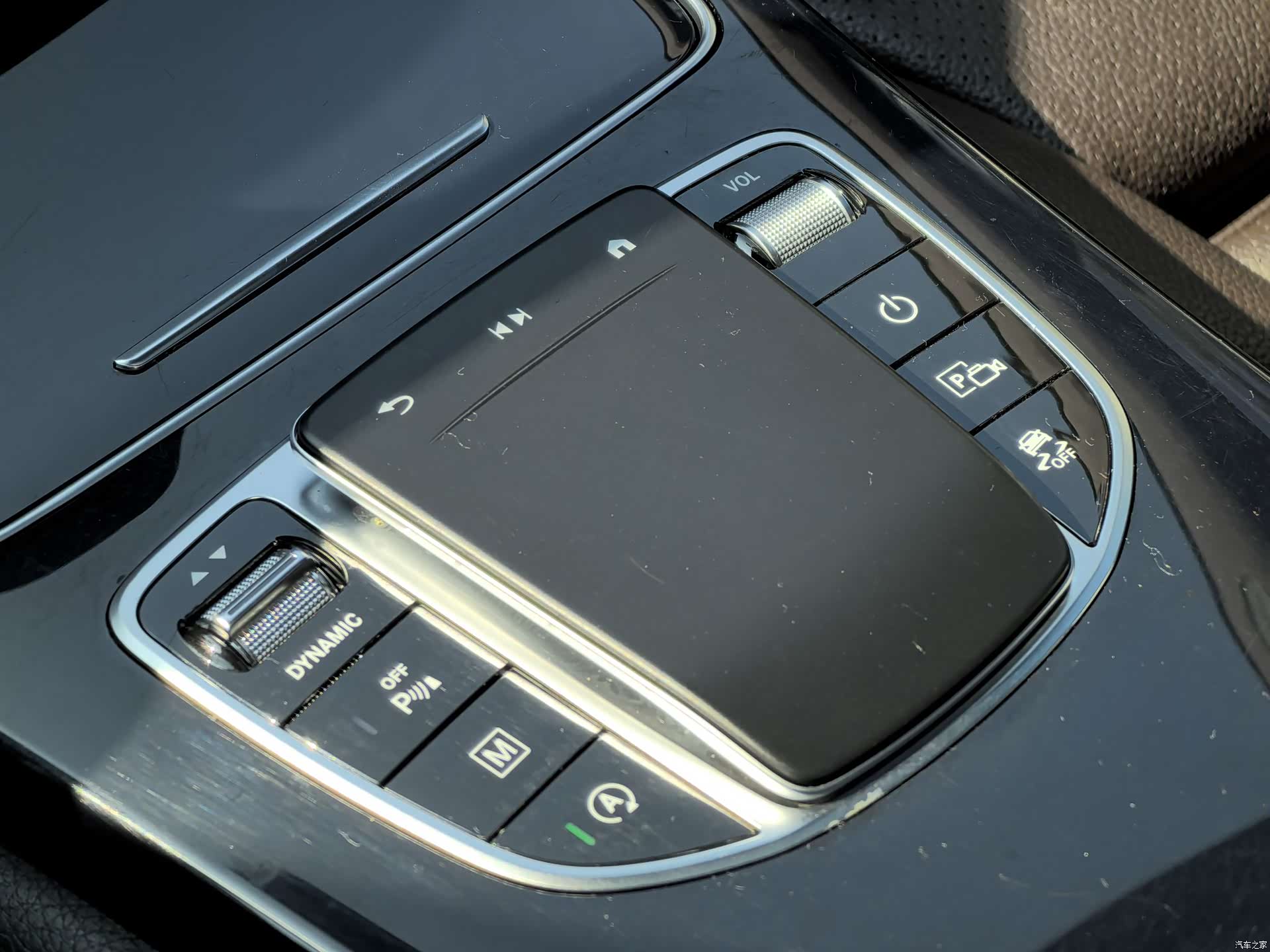 Mercedes-Benz GLC, 2019 16
