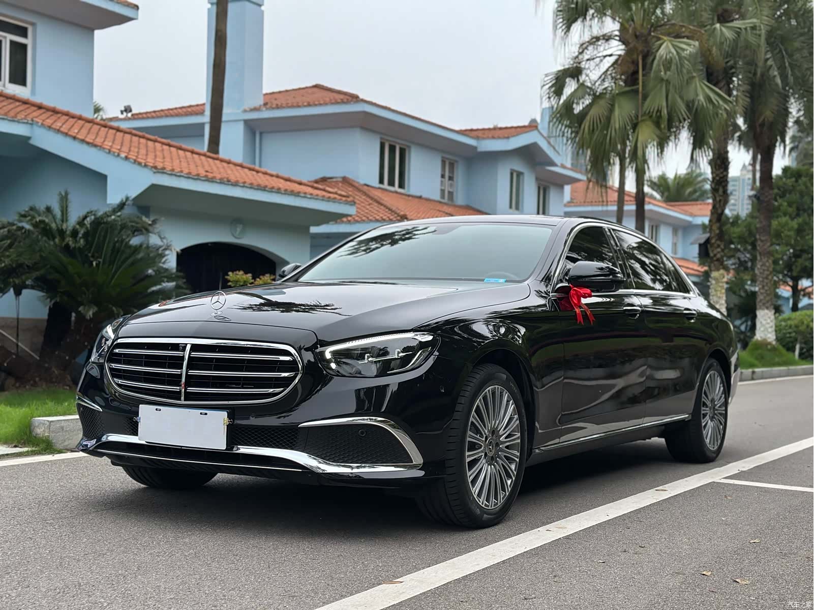 Mercedes-Benz E-Class, 2023 1