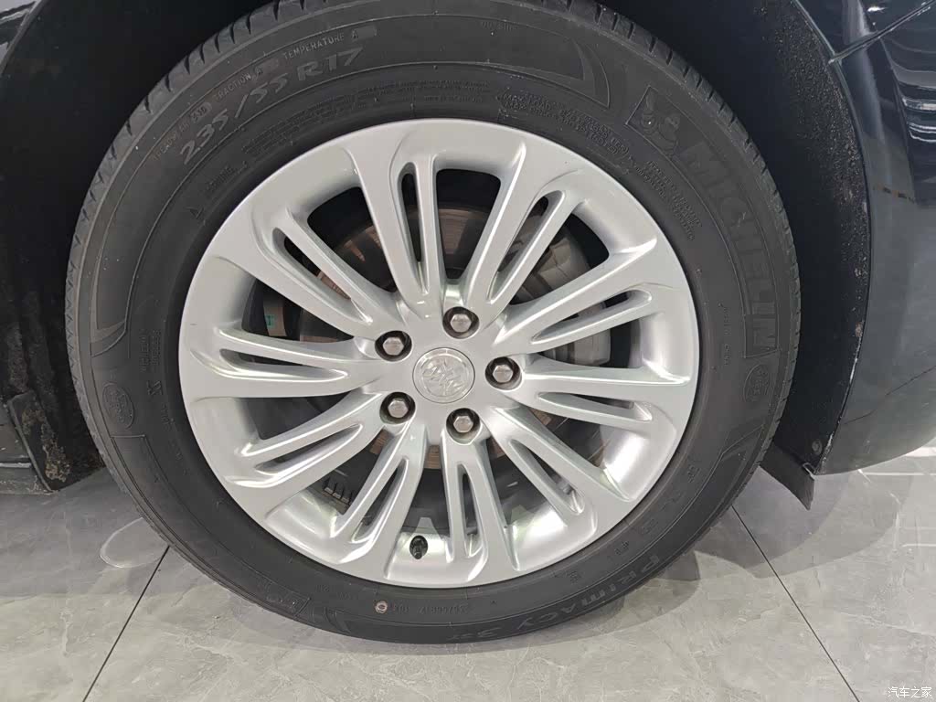 Buick LaCrosse, 2019 6