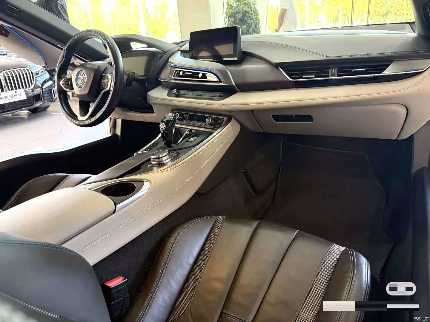 BMW i8, 2017 7