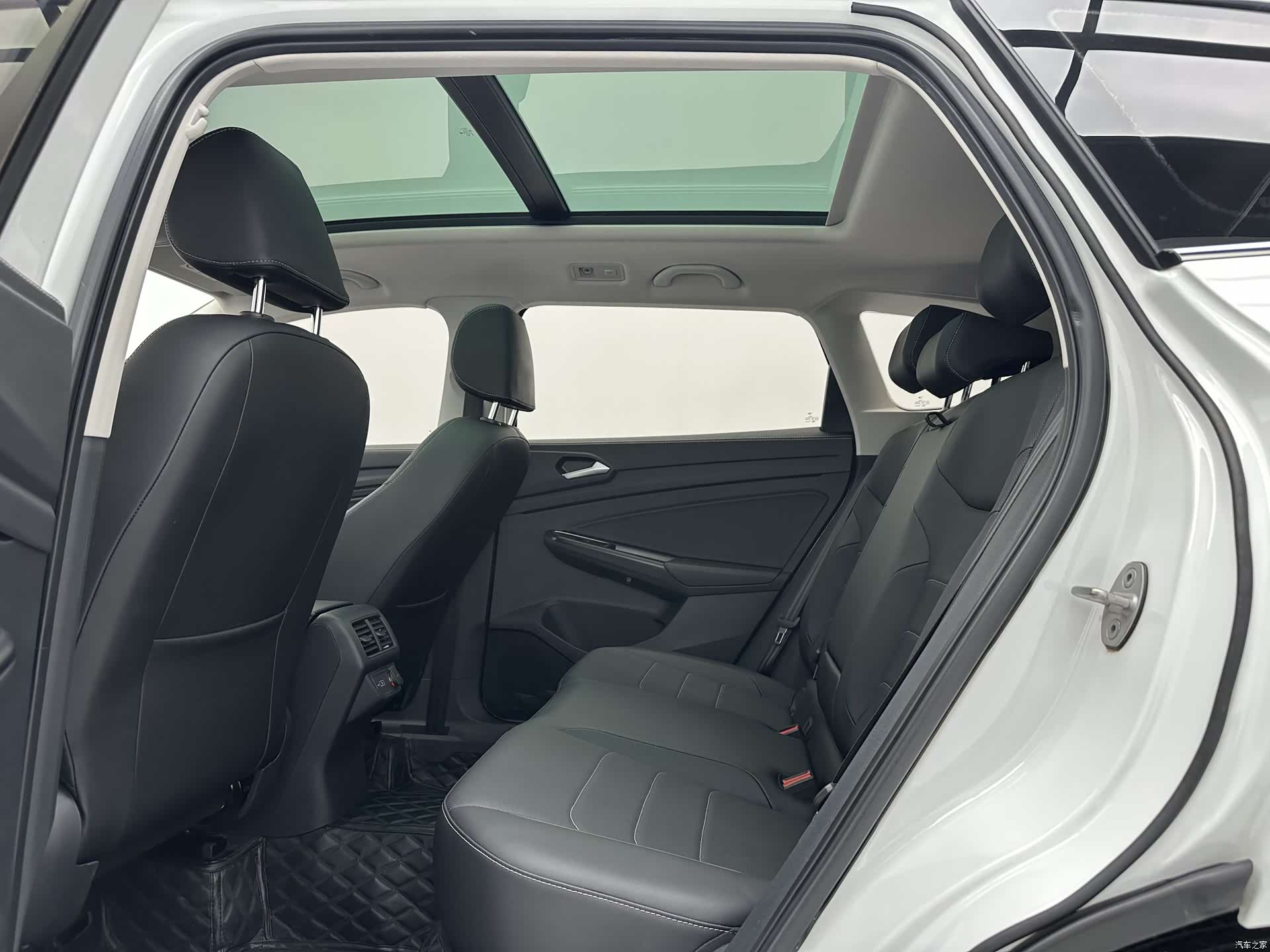 Volkswagen Panda, 2022 6
