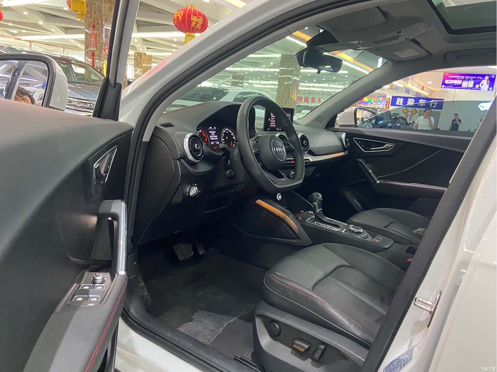 Audi Q2L, 2022 7