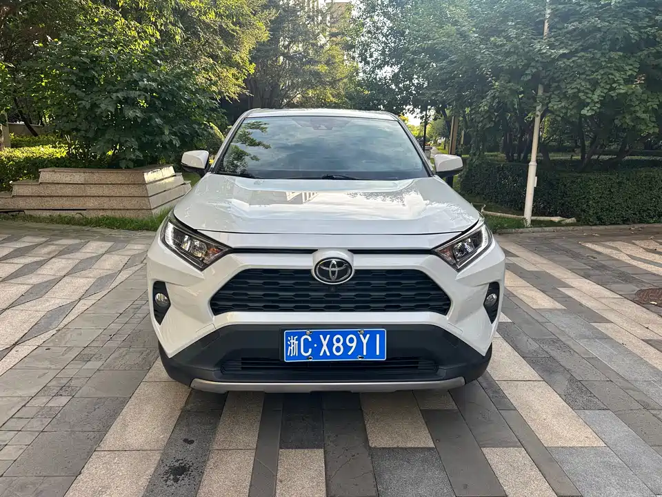Toyota RAV4 Rongfang