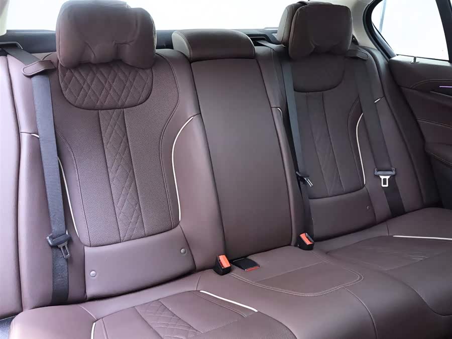 BMW 5 Series 2021, фото 24
