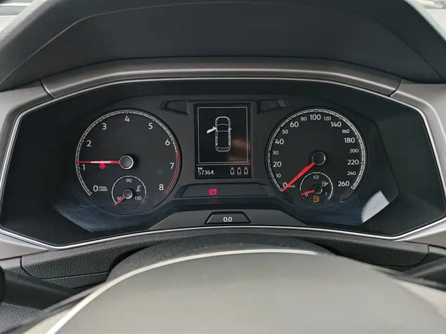 Volkswagen T-ROC exploring Songs