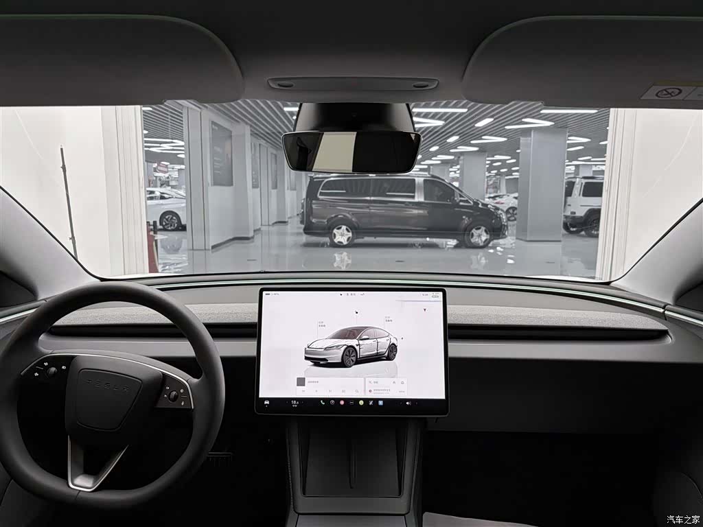 Tesla Model 3, 2024 6