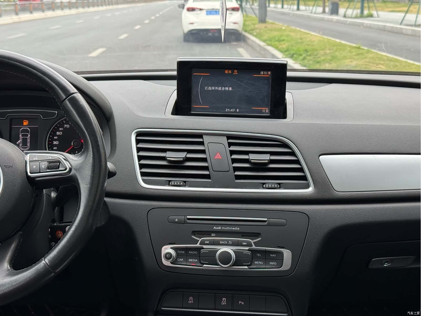 Audi Q3, 2016 6