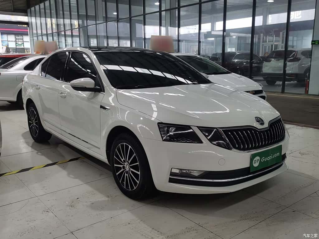 Skoda Octavia, 2018 4