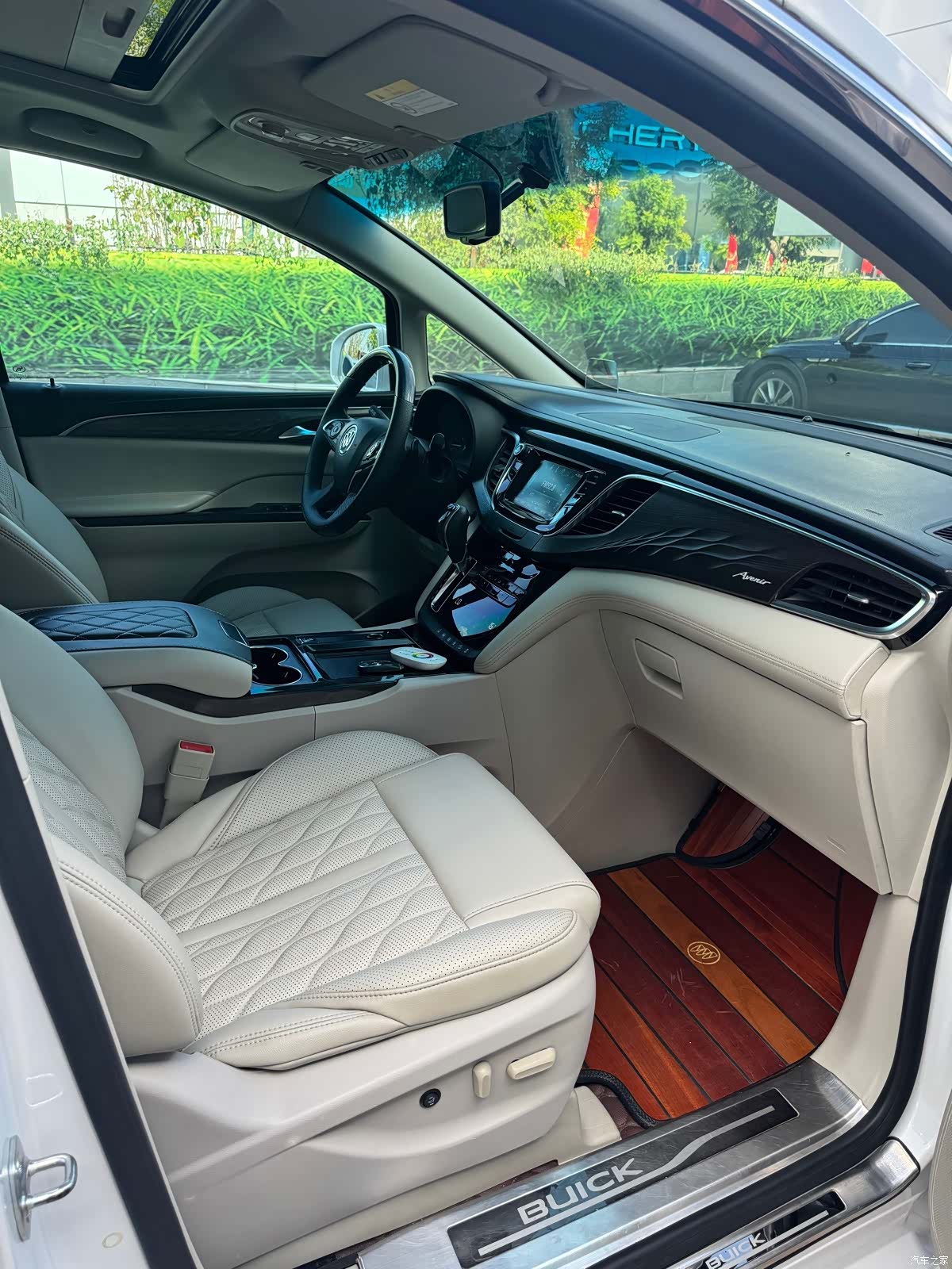 Buick GL8, 2019 13