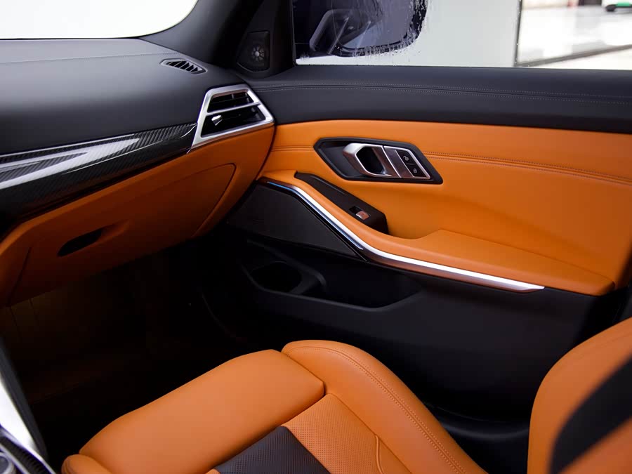 BMW M3 2025, фото 14