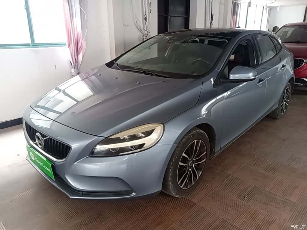 Volvo V40, 2016 2