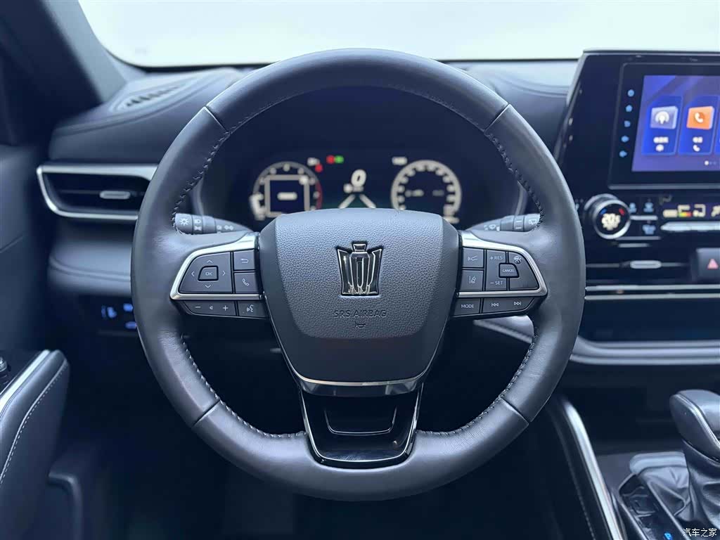 Toyota Crown, 2023 13