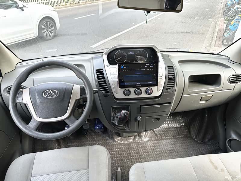 Maxus V80, 2017 8