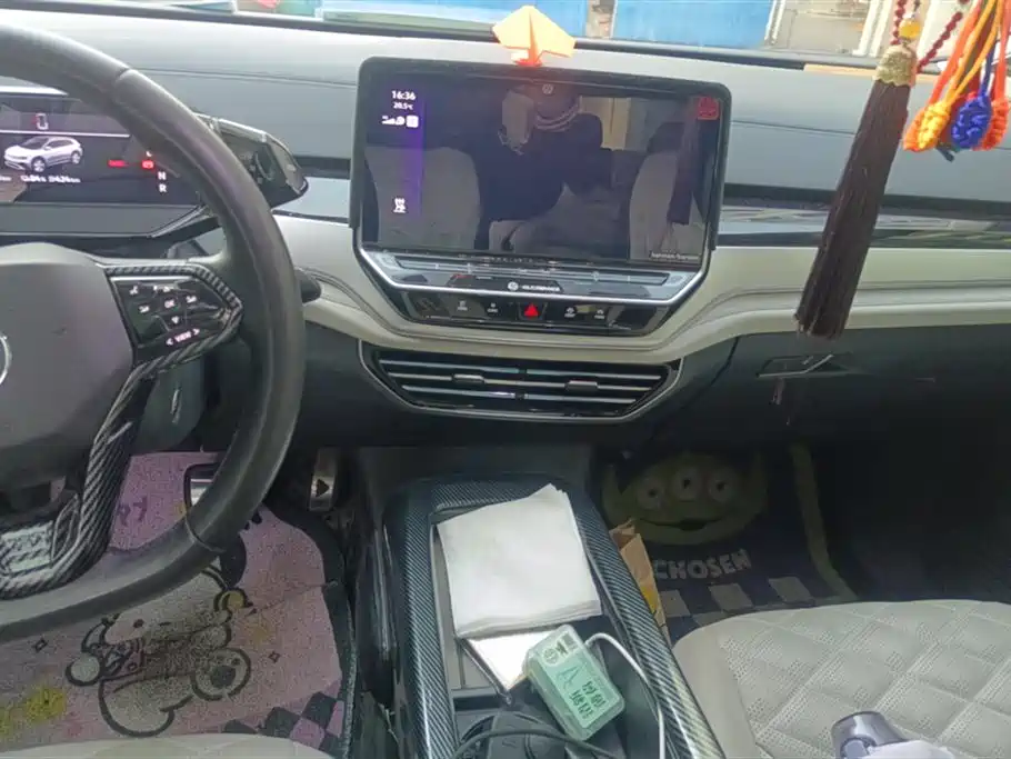 Volkswagen ID.6 CROZZ