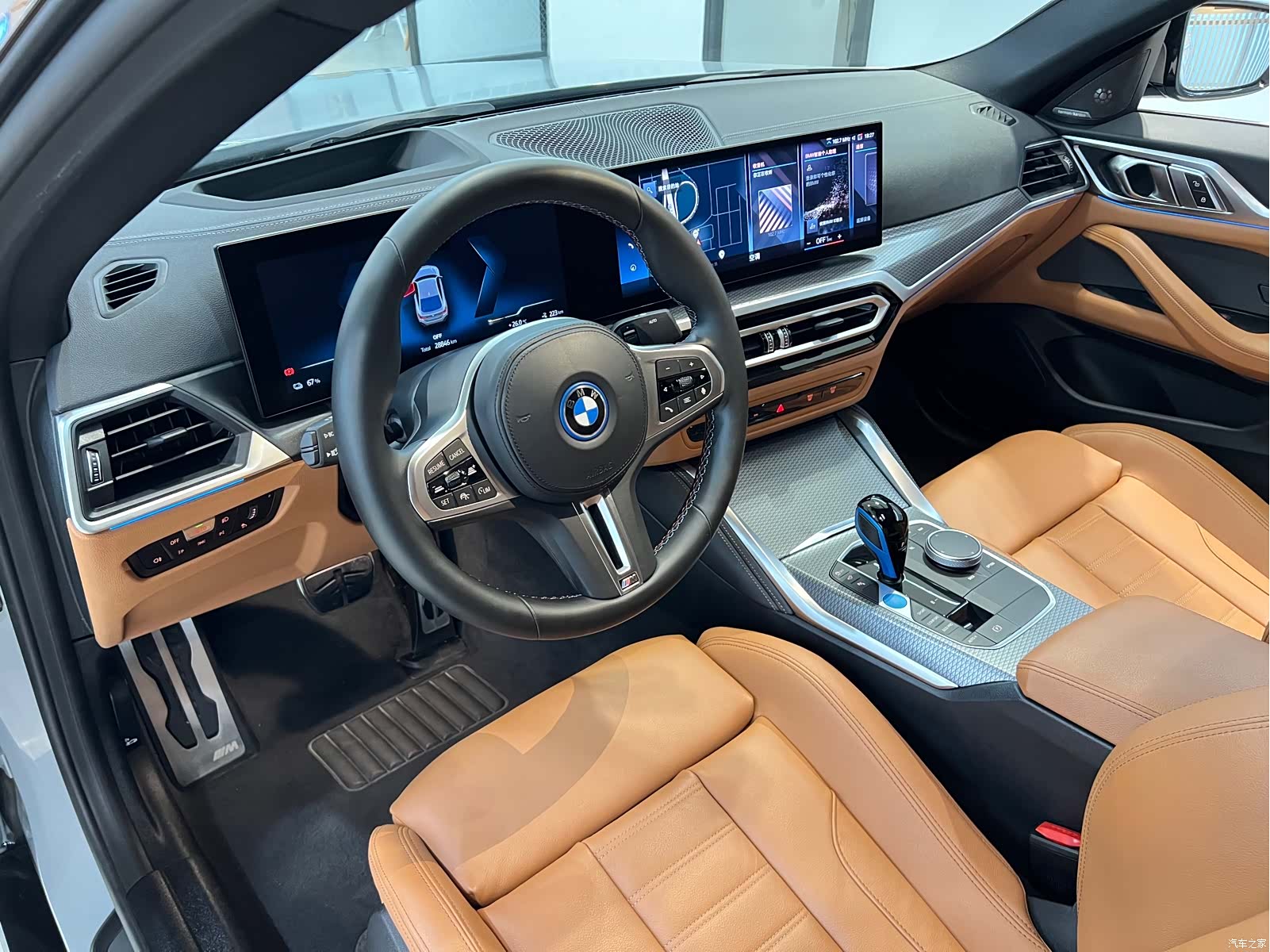 BMW i4, 2023 11