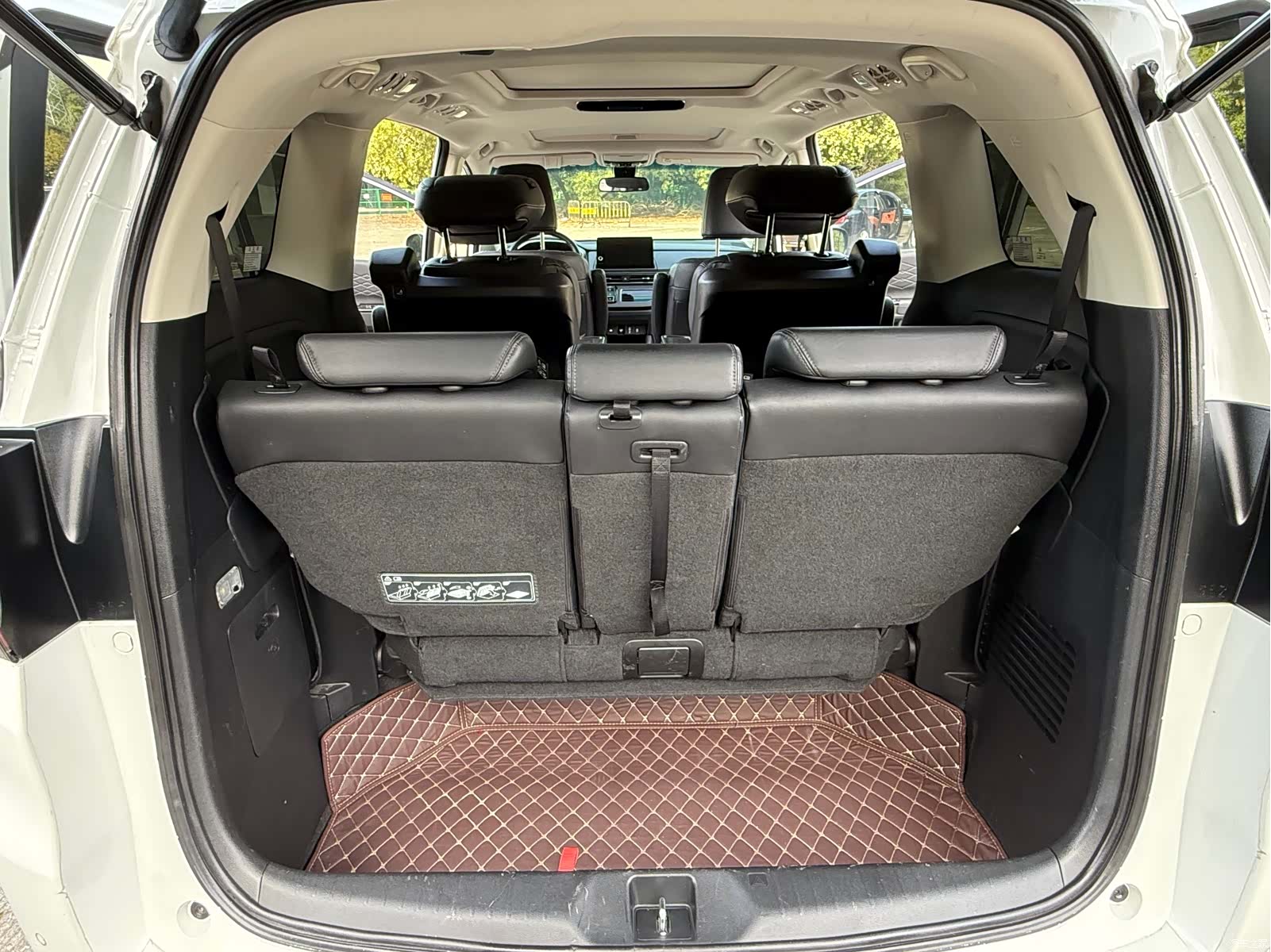 Honda Elysion, 2022 14