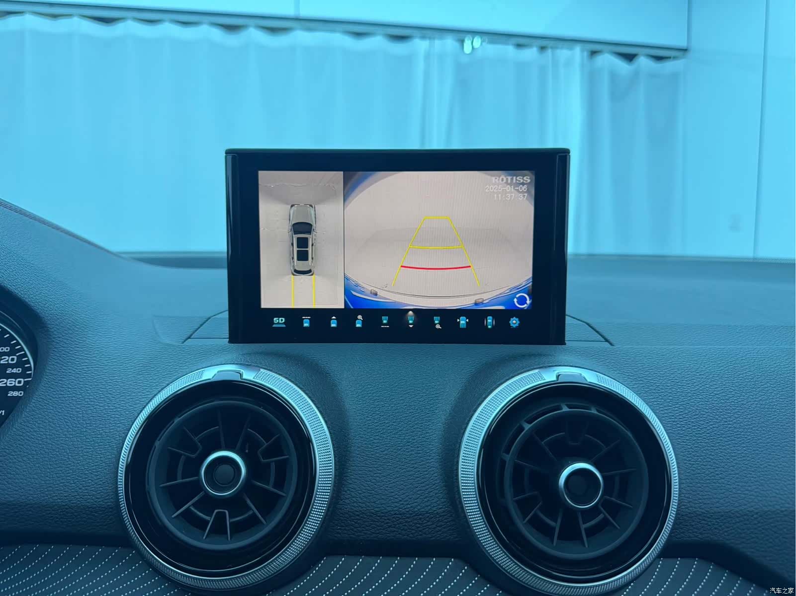 Audi Q2L, 2022 8