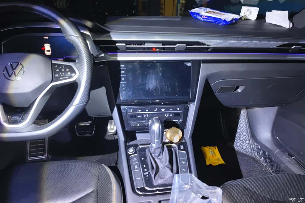 Volkswagen CC, 2024 13