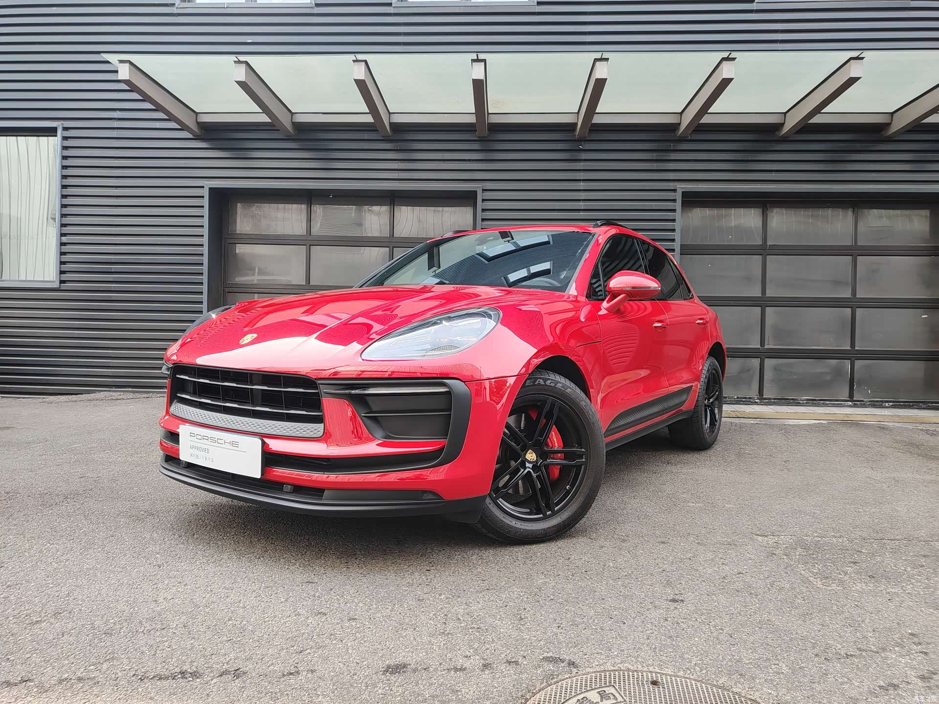 Porsche Macan, 2024 1