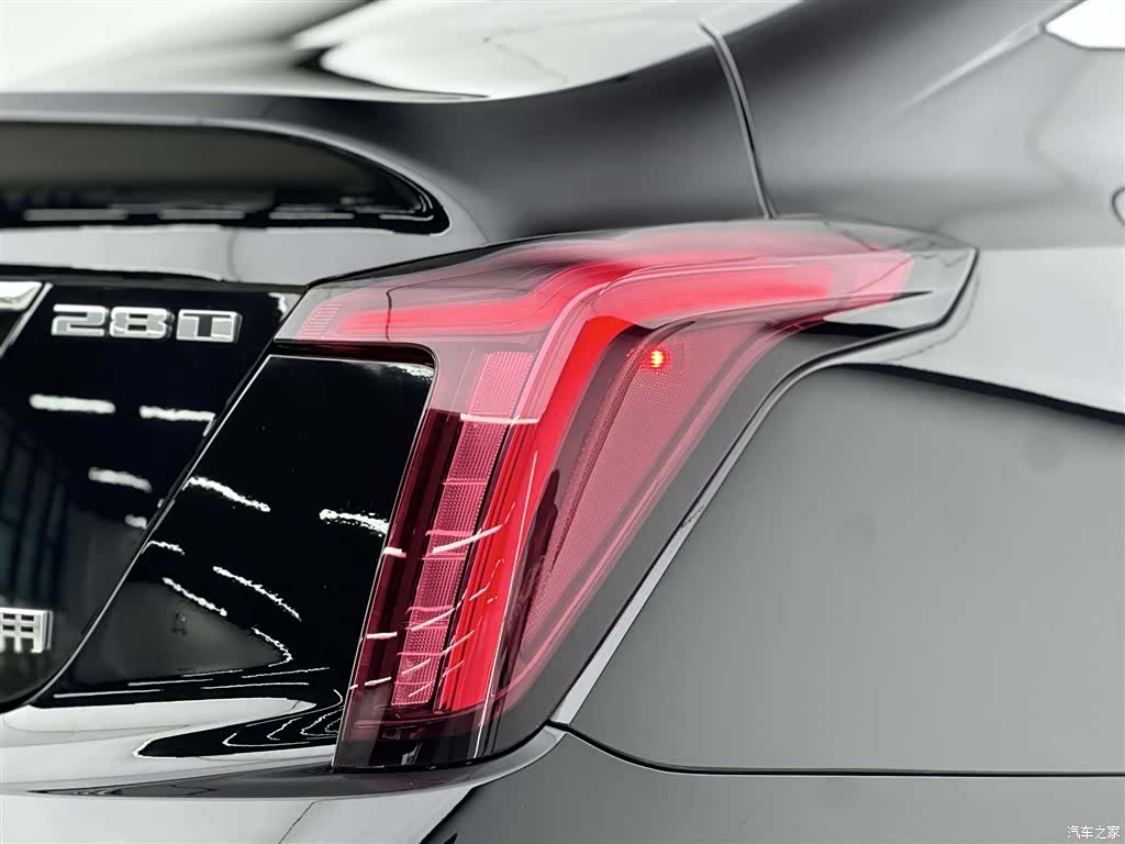 Cadillac CT5, 2024 15