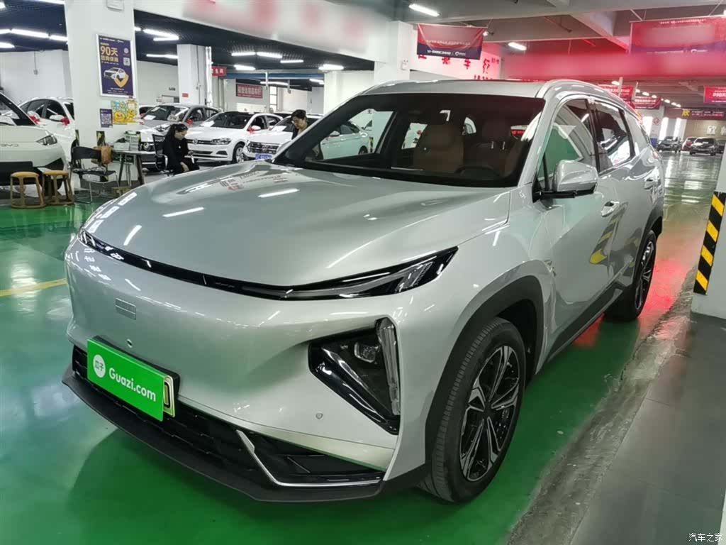 Geely Galaxy L7, 2025 2