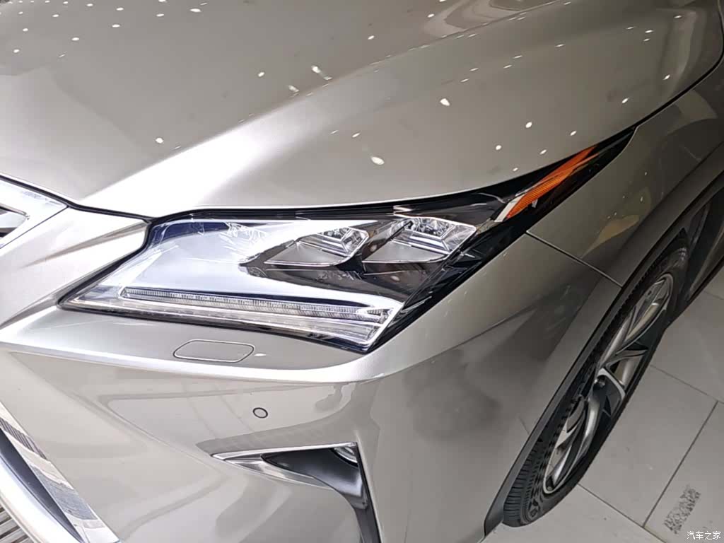 Lexus RX, 2019 24
