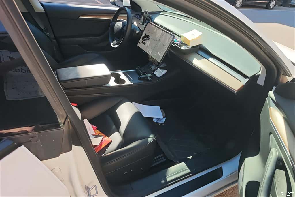 Tesla Model 3, 2021 8