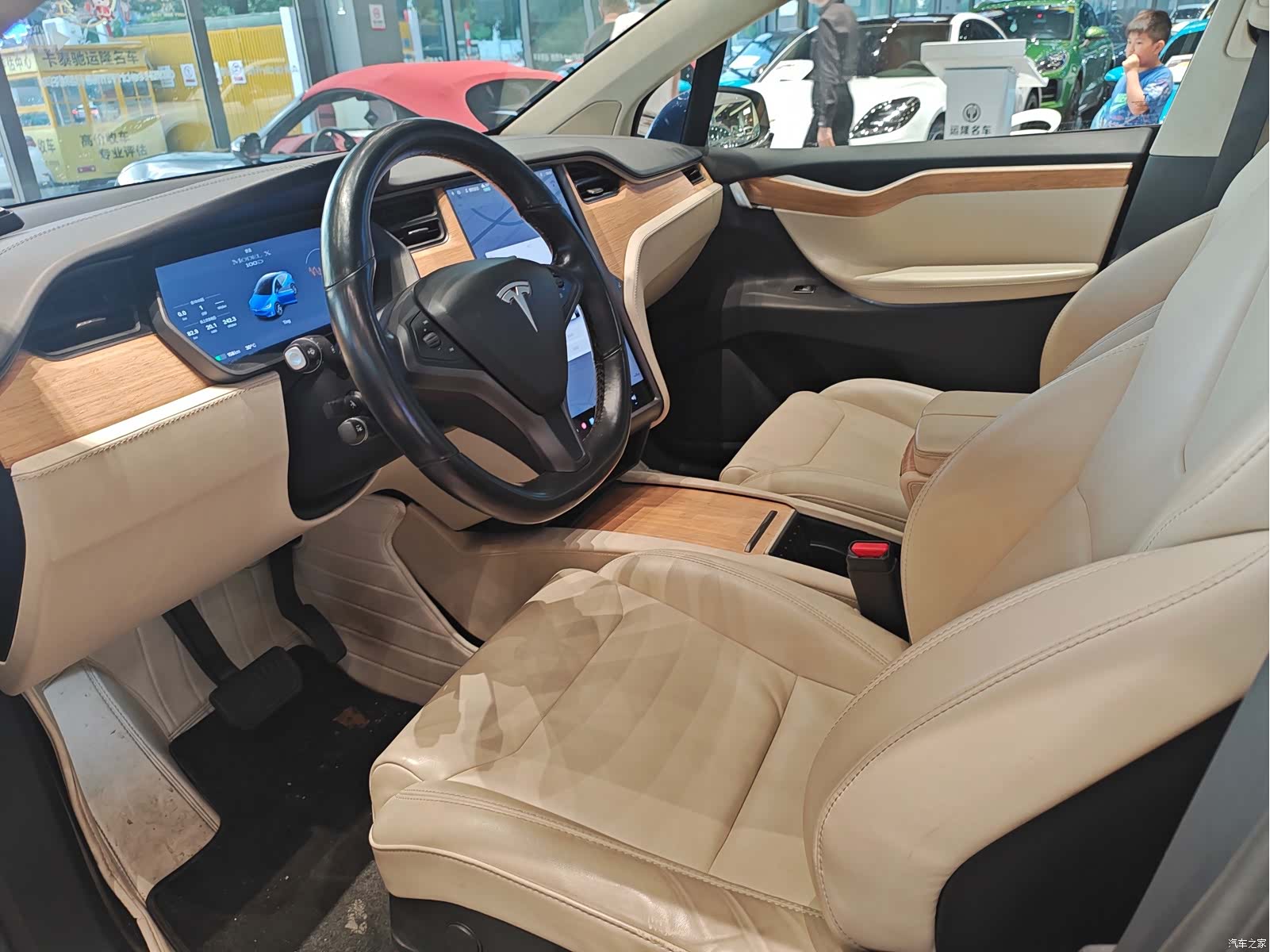 Tesla Model X, 2018 4