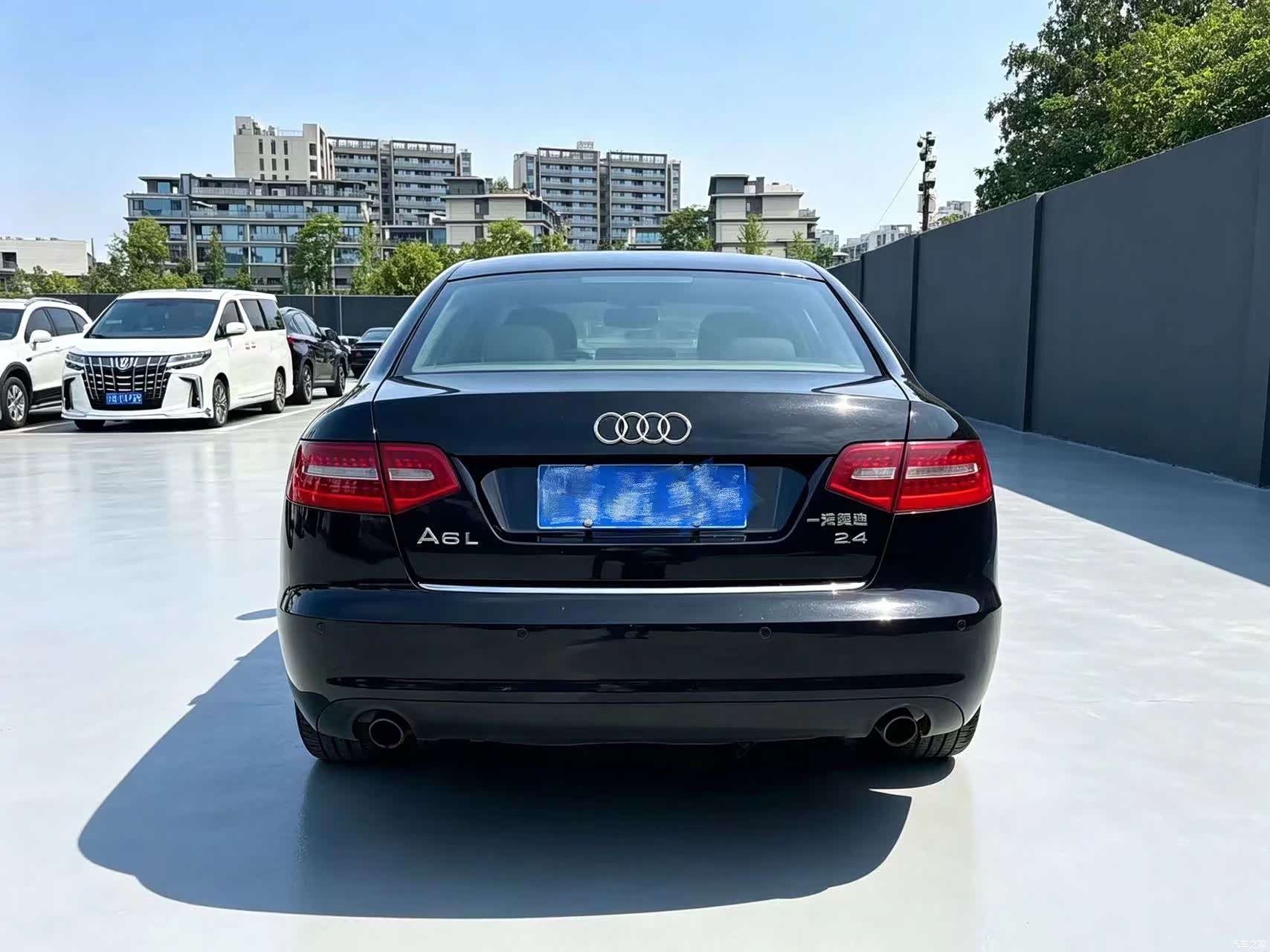 Audi A6L, 2010 все фото