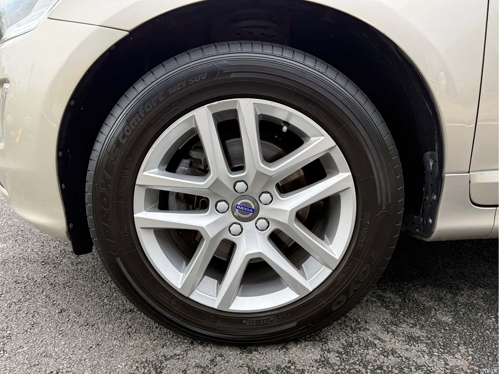 Volvo XC60, 2017 29