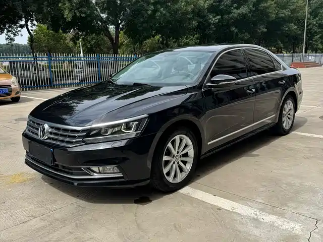 Volkswagen Passat 2016 — купить из Китая под заказ
