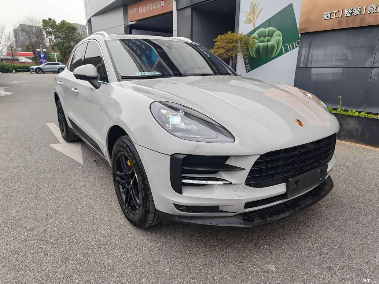 Porsche Macan, 2020 3