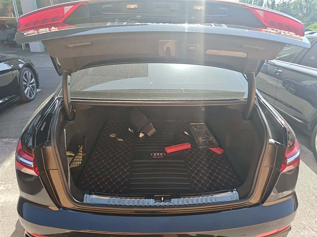Audi A6L, 2019 19