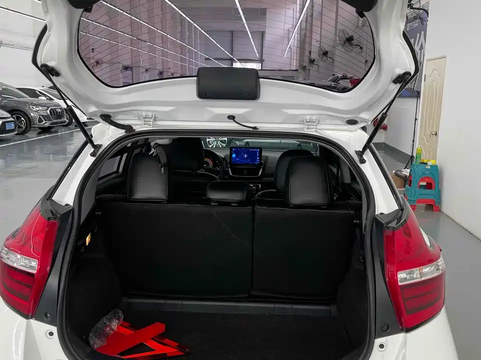 Toyota YARiS L Zhixuan